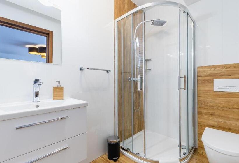 اتاق استاندارد چهار تخته, Dw Szarotka