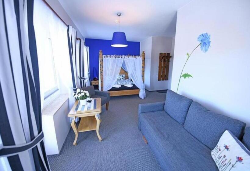 Апартаменты 1 Спальня, Gościniec Malinówka