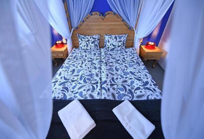 Апартаменты 1 Спальня, Gościniec Malinówka