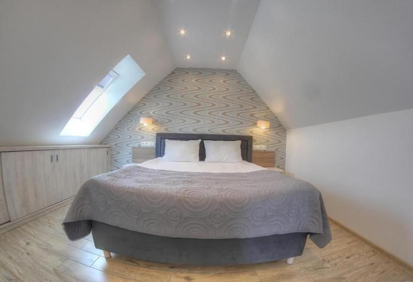 آپارتمان 1 خوابه, Helios