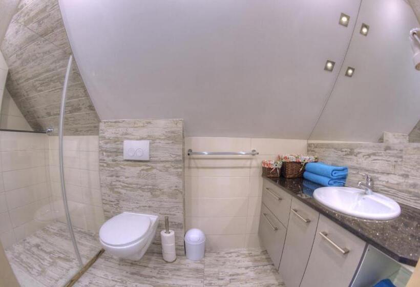 آپارتمان 1 خوابه, Helios