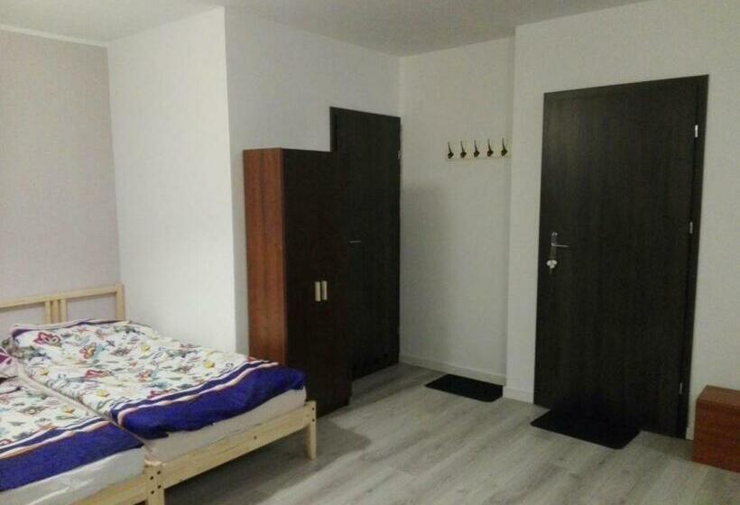 جناح مزود بتراس, Oaza Kaszubska Studzienice