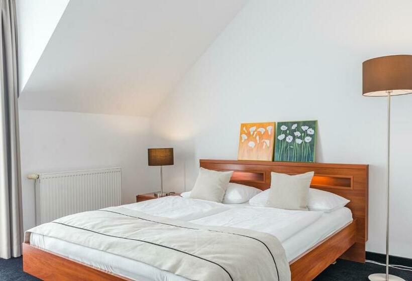 חדר סטנדרט נוף לאגם, Pensjonat Gieland Koło Mrągowa