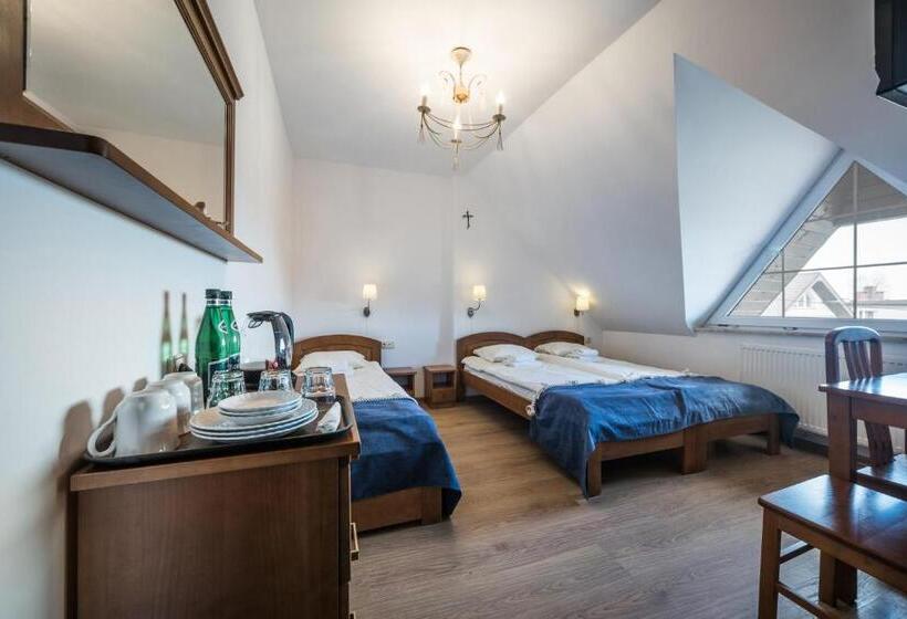 חדר סטנדרט לשלושה, Willa Bursztynowa