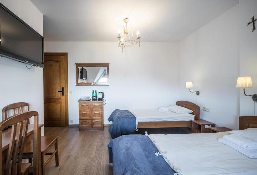 חדר סטנדרט לשלושה, Willa Bursztynowa