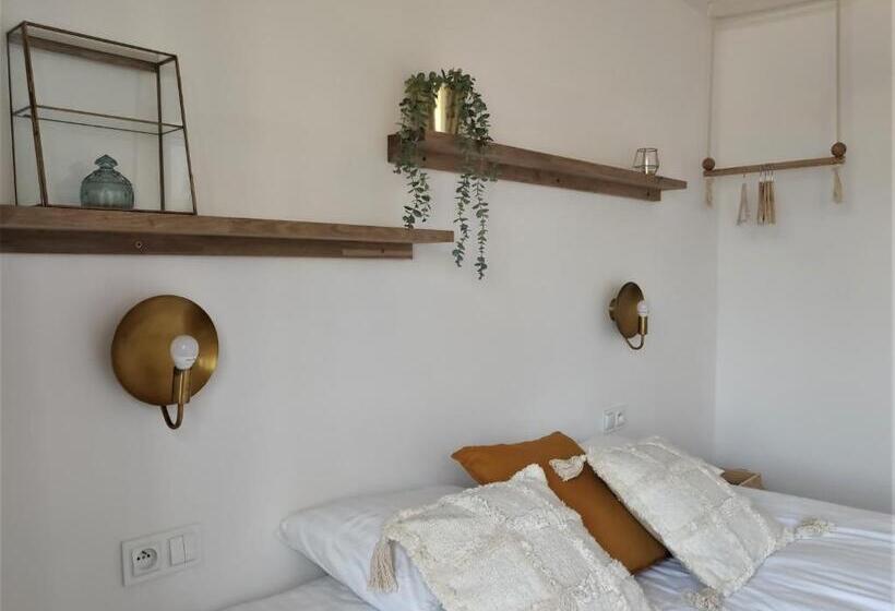 דירת חדר, Willa Bursztynowa