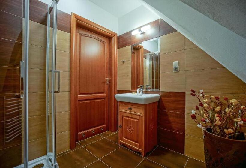 غرفة ديلوكس مزودة بشرفة, Willa Pod Miedzą 200 M Do Term