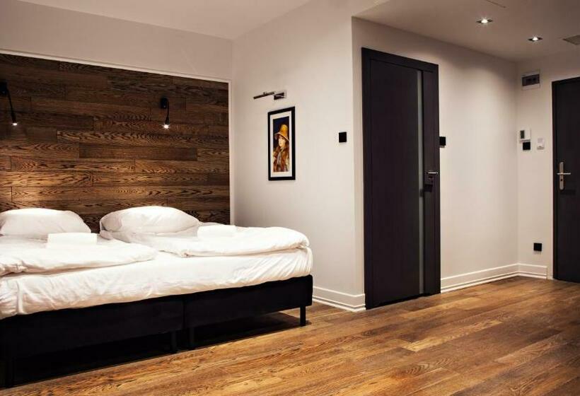 豪华房间, Four Winds