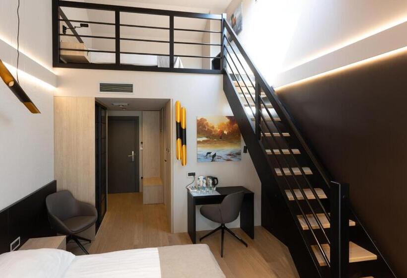 Family Suite, Four Winds