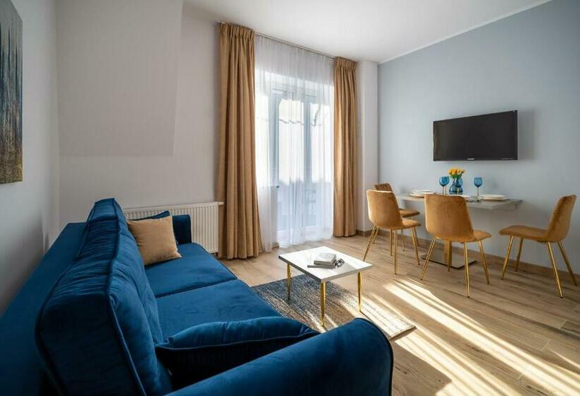 침실 1개 아파트, Helios Apart