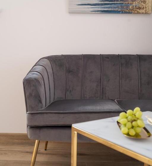 Апартаменты Premium 1 с Балконом, Helios Apart