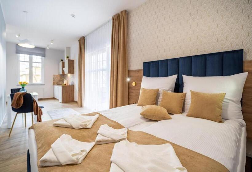 침실 1개 발코니 아파트, Helios Apart