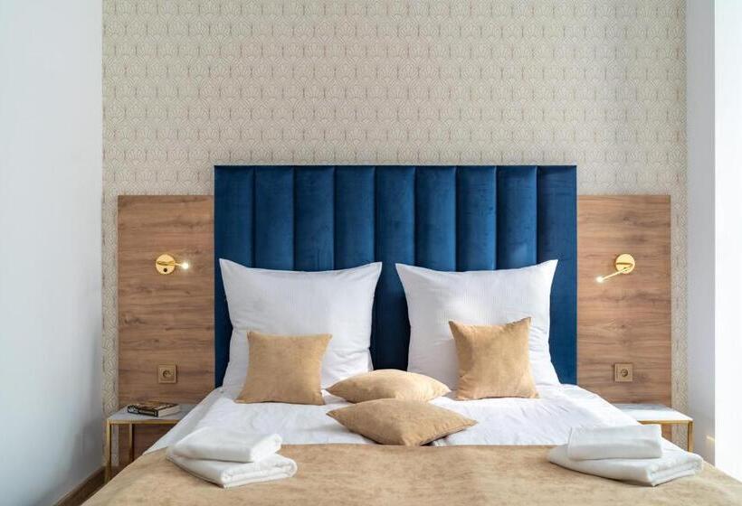 Номер Стандарт, Helios Apart