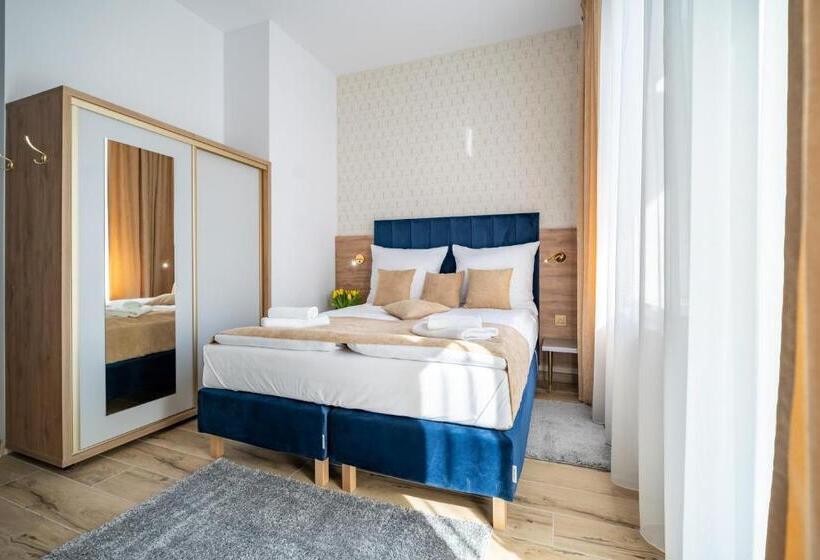 스탠다드 발코니 룸, Helios Apart