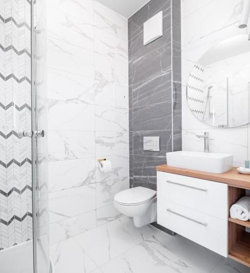 Номер Deluxe с Балконом, Helios Apart