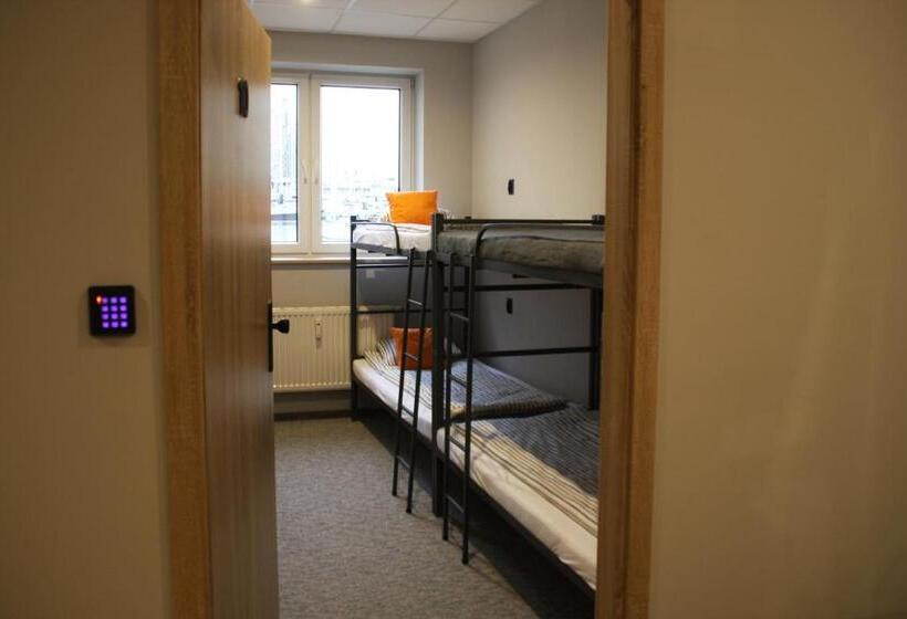 اتاق استاندارد چهار تخته, Hostel City Center Gdynia