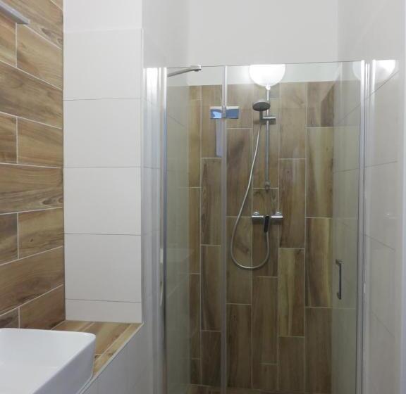 غرفة قياسية ثلاثية, Hostel Karpacki Szymon Szczepan