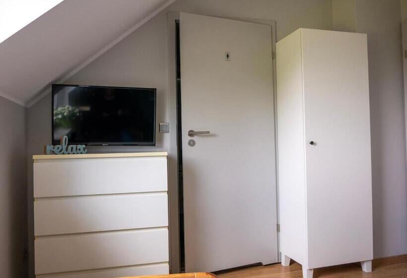 اتاق استاندارد سه نفره, Hostel W Ogrodzie