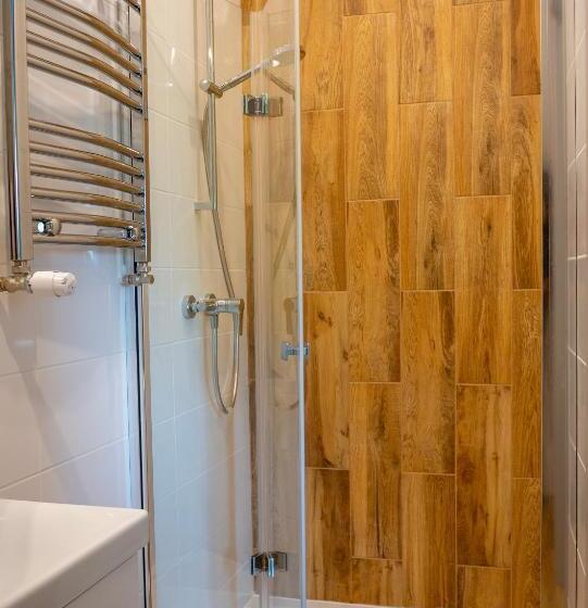 اتاق استاندارد سه نفره, Hostel W Ogrodzie