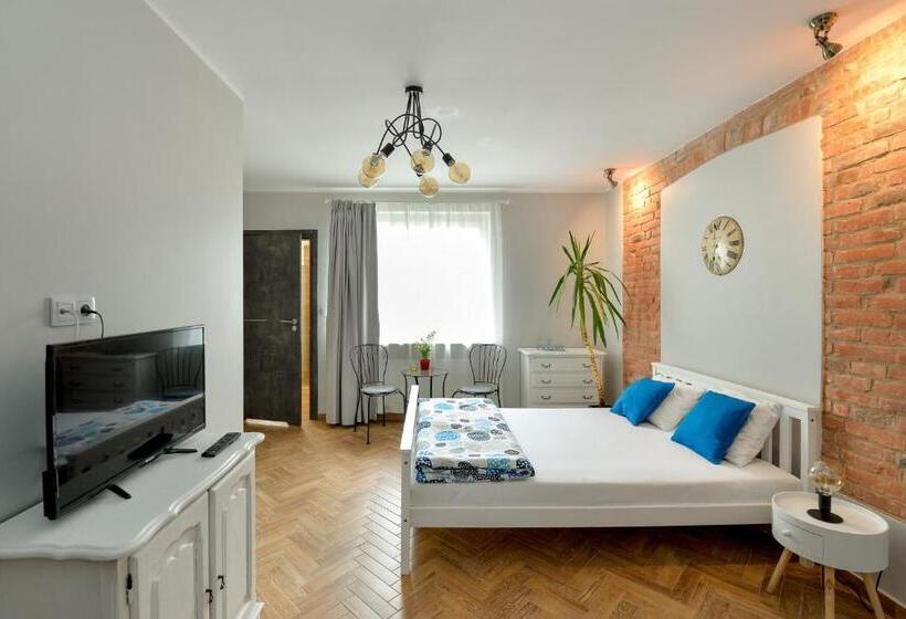 اتاق استاندارد, Hostel W Ogrodzie