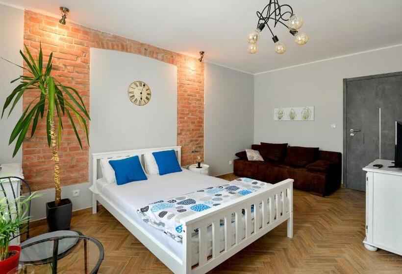 اتاق استاندارد, Hostel W Ogrodzie