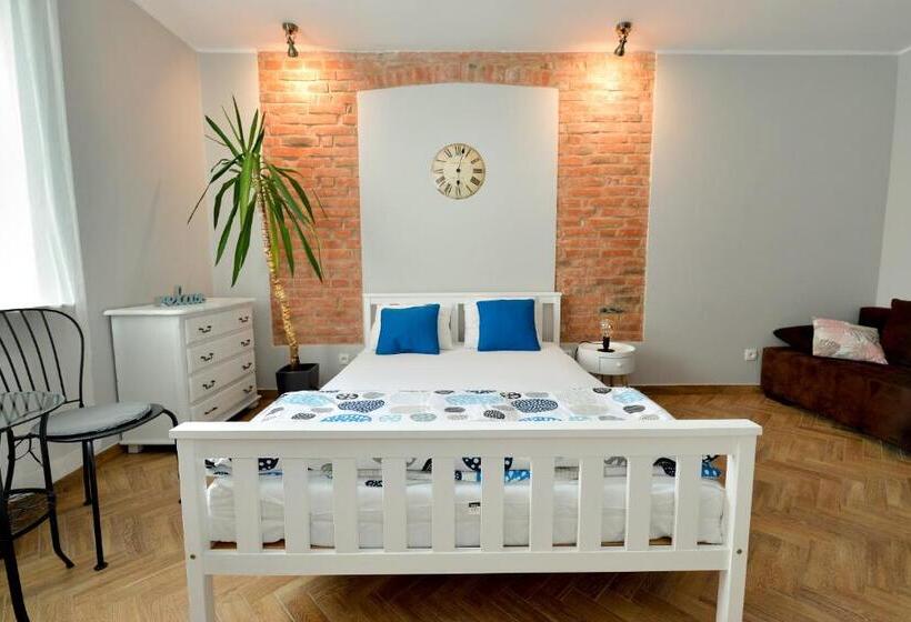 اتاق استاندارد, Hostel W Ogrodzie