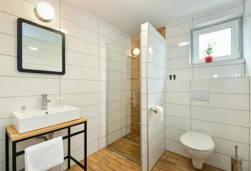 اتاق استاندارد, Hostel W Ogrodzie