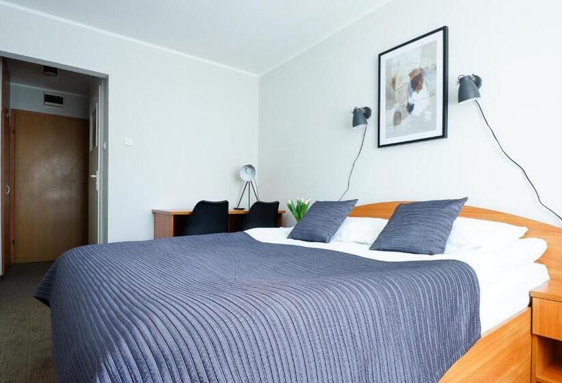 디럭스 스튜디오, Lofft