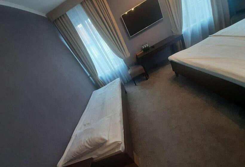 חדר דלוקס לשלושה, Pokoje Gościnne Tęczowa