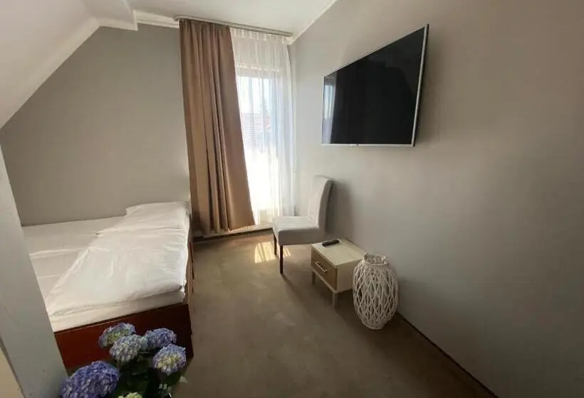 デラックスの４人部屋, Pokoje Gościnne Tęczowa