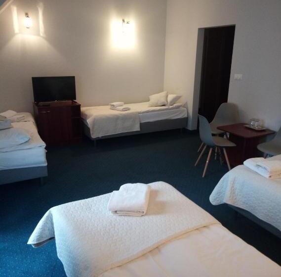 חדר סטנדרט לארבעה, Sosnowe Zacisze Barszczewo