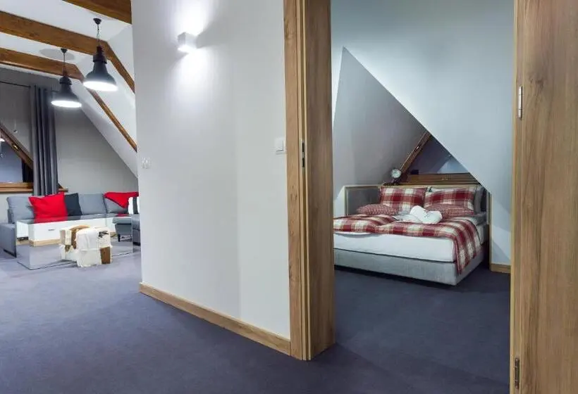 Sviitti 2 Makuuhuonetta, Parzenica B&b   Wyjątkowa I Jedyna!!! Sprawdź Nas A Nie Pożałujesz!