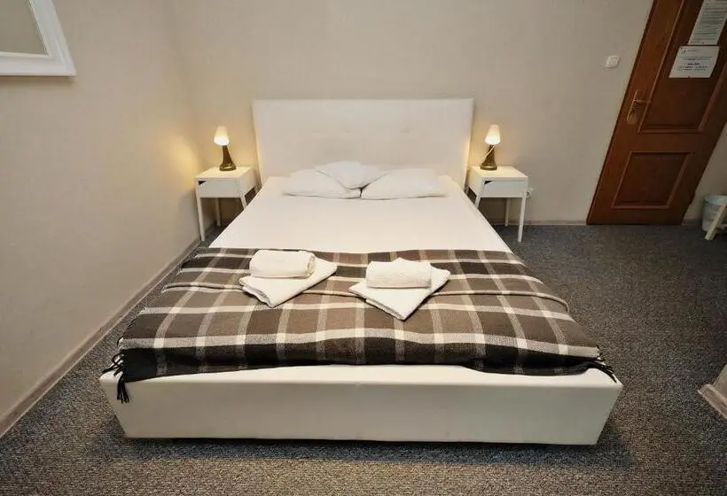 Deluxe Yhden Hengen Huone, Bed&breakfast Maciejanka