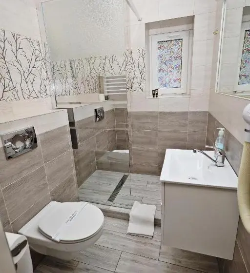 Deluxe Yhden Hengen Huone, Bed&breakfast Maciejanka