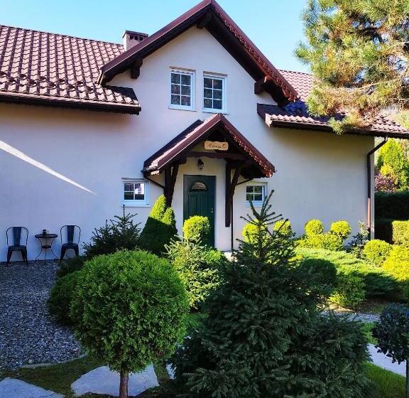 استودیو خانوادگی, Molonówka Guest House