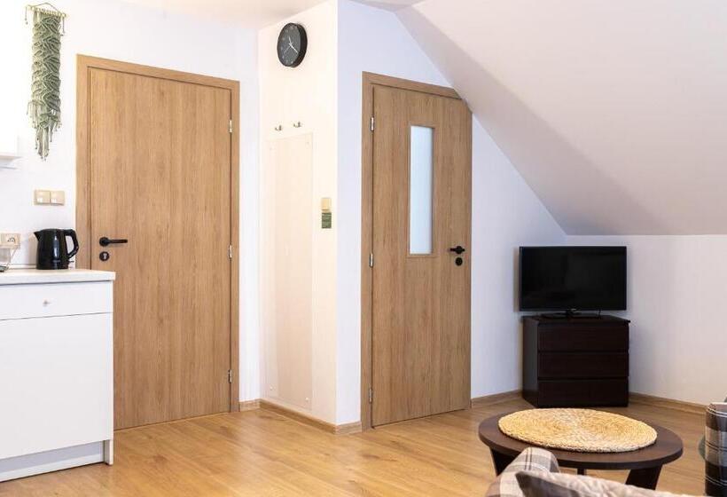 Трехместный Номер Superior, Molonówka Guest House
