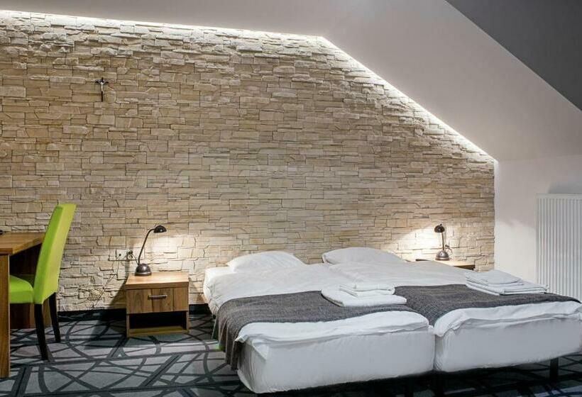 ファミリールーム, Przystań Leśniów