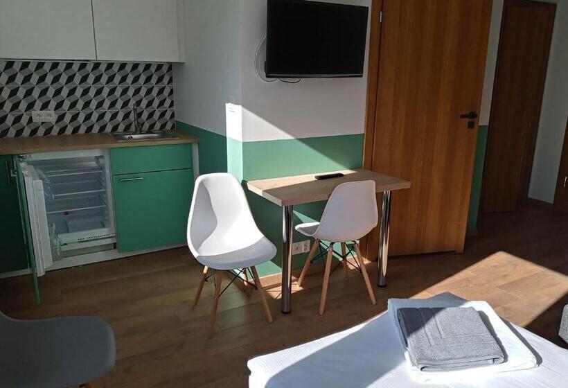 スタンダード4人部屋, Ośrodek Pomeranka