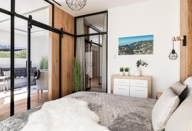 آپارتمان لوکس 2 خوابه, Tatra Resort & Spa