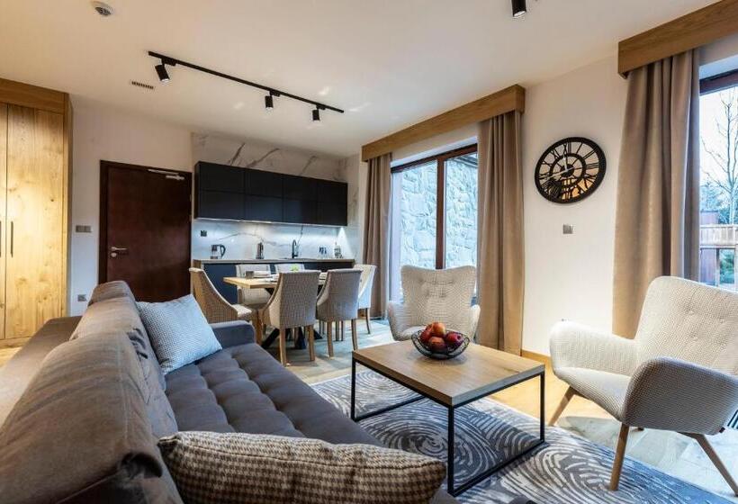 سوییت لوکس, Tatra Resort & Spa