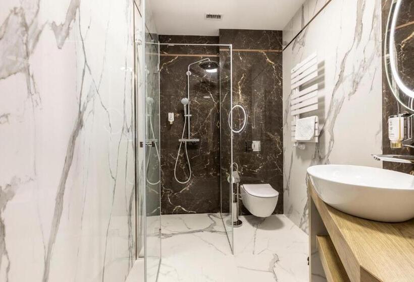 سوییت لوکس, Tatra Resort & Spa