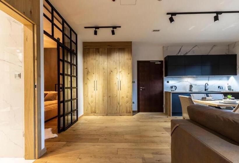 سوییت لوکس, Tatra Resort & Spa