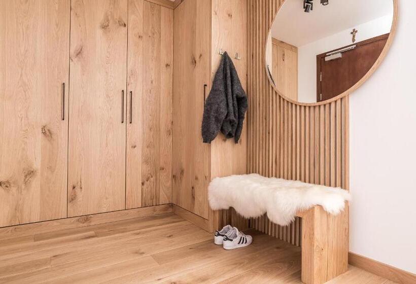 آپارتمان لوکس 2 خوابه, Tatra Resort & Spa