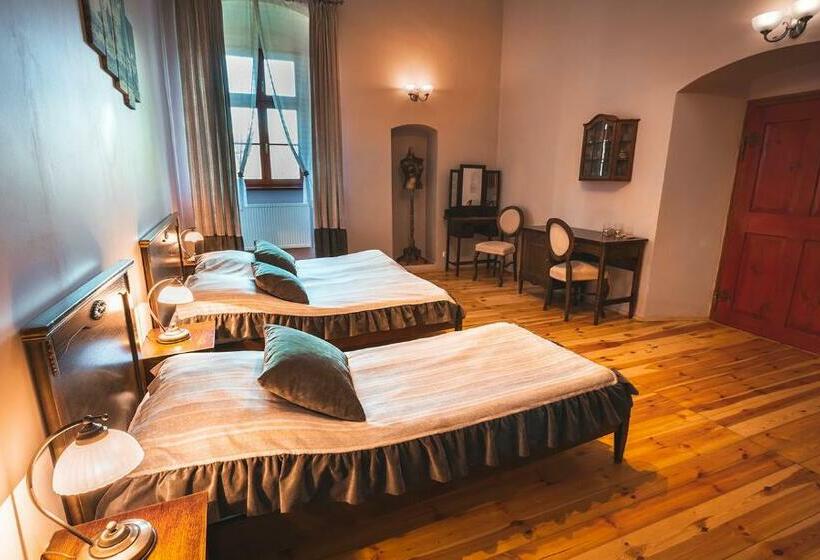 스탠다드 트리플 룸, Zamek Dobroszyce