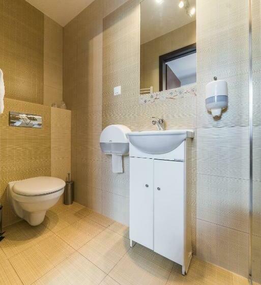 Четырехместный Номер Стандарт, Dworek Rajska Góra