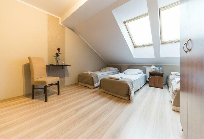 Четырехместный Номер Стандарт, Dworek Rajska Góra