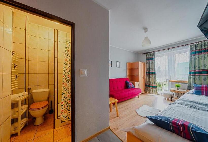 اتاق استاندارد سه نفره, Ceprówka Family Friendly