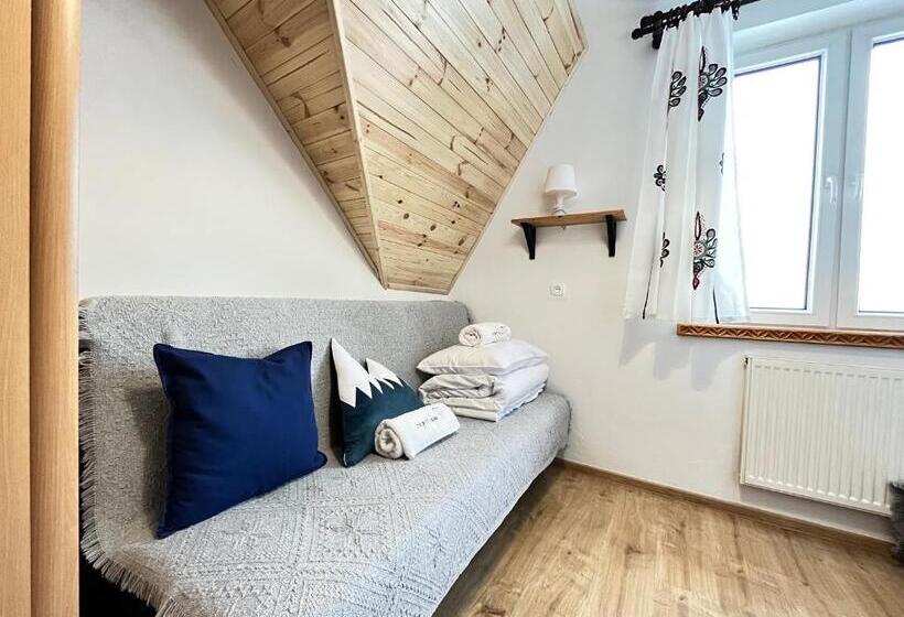 اتاق اکونومی, Ceprówka Family Friendly