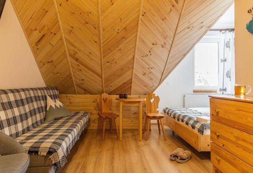 اتاق استاندارد سه نفره, Ceprówka Family Friendly