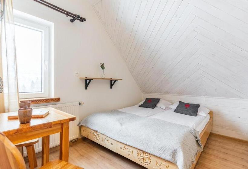 اتاق استاندارد سه نفره, Ceprówka Family Friendly